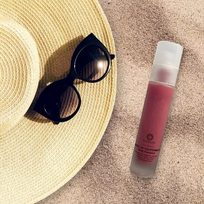 Daily Romance - Csillámló Kéz- és testpermet x Eva Ignacz