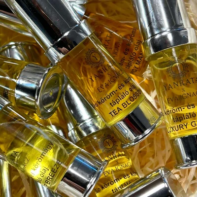 DAILY ROMANCE - Bio köröm- és körömágy tápláló olaj x EVA IGNACZ